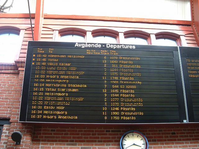 マルメ・出発時刻の案内板の写真の写真