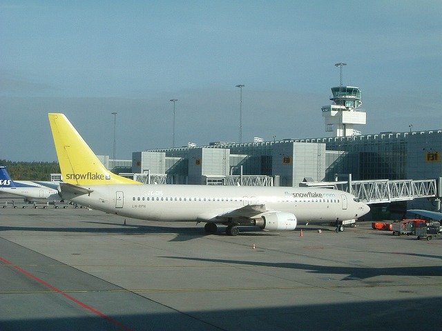 スノーフレーク航空・B737-800の写真の写真