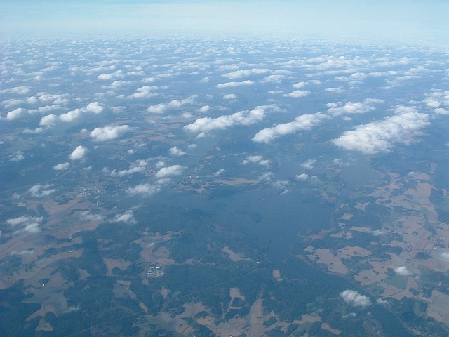 雲がないので地上がよく見えるの写真の写真