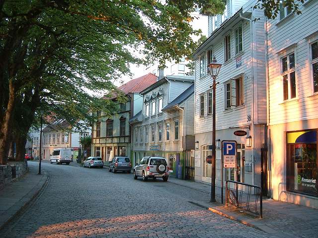 スタバンガー・ブレイア湖の湖畔の家の写真の写真