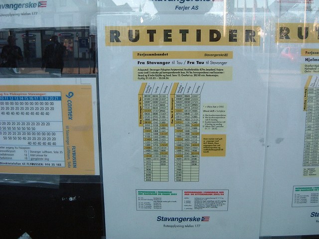 スタバンガー・タウ港行きの船の時刻表の写真の写真