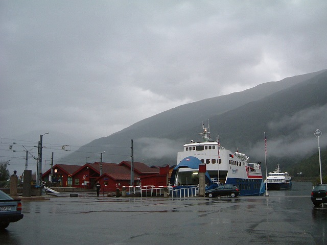 フロムの写真の写真