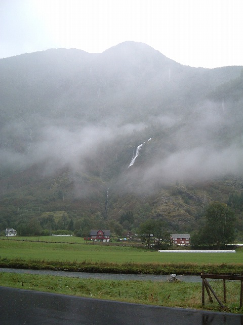 フロムの写真の写真