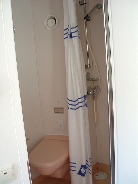 船(DFDS)・トイレの写真の写真