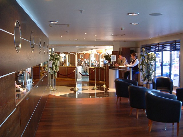 船(DFDS)・ラウンジの写真の写真