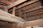 丸岡城・天守閣の天井の木組み