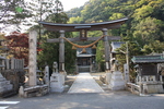 重要伝統的建造物群保存地区・八幡神社の鳥居