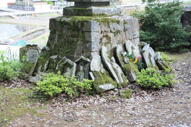 一乗谷・盛源寺の石仏１３の写真の写真