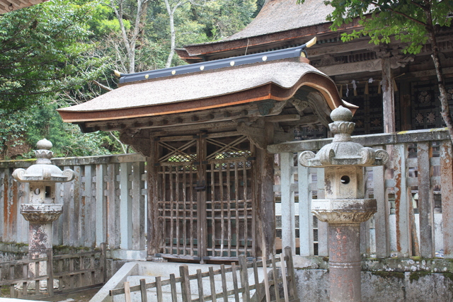 重要文化財・樗谿神社唐門の写真の写真