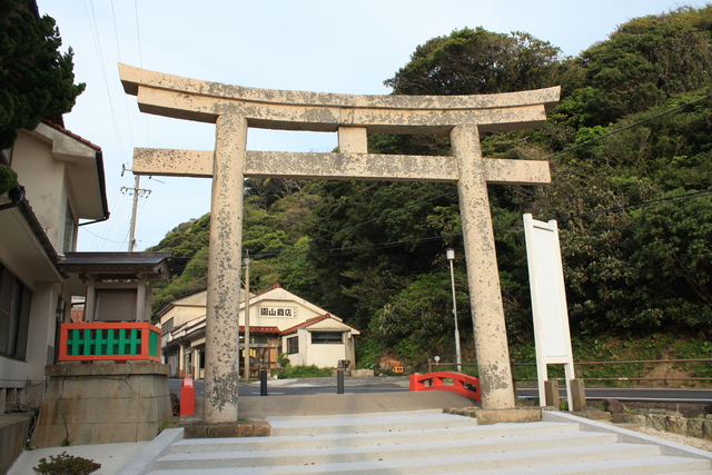 重要文化財・日御碕神社・神の宮(上の宮)鳥居(2)の写真の写真