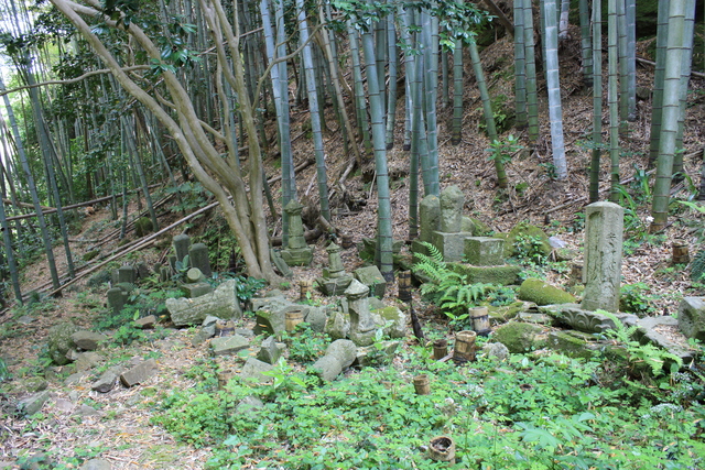 石見銀山遺跡・墓３の写真の写真