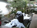 史跡・特別名勝・京都・大徳寺・大仙院・島を大きな石で、水の流れを小石で表現