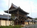 京都・興正寺・三門