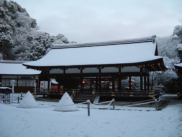 世界遺産・京都・賀茂別雷神社(上賀茂神社)拝殿（細殿）の写真の写真