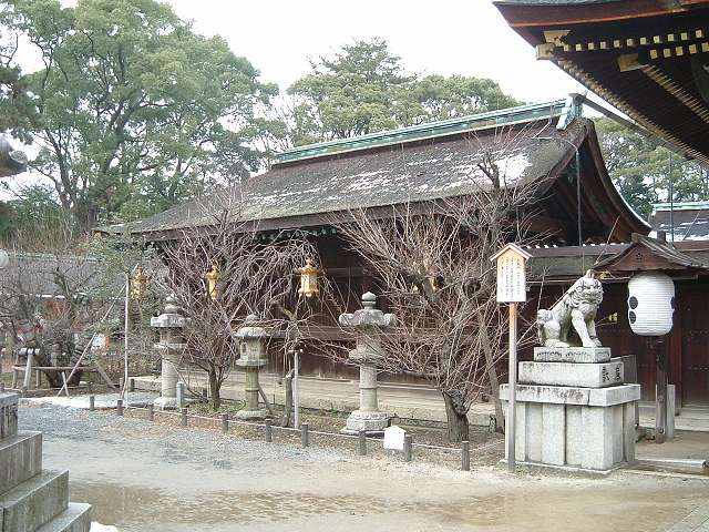 京都・北野天満宮・廻廊の外側の写真の写真