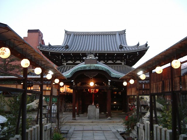 建仁寺付近の寺の写真の写真