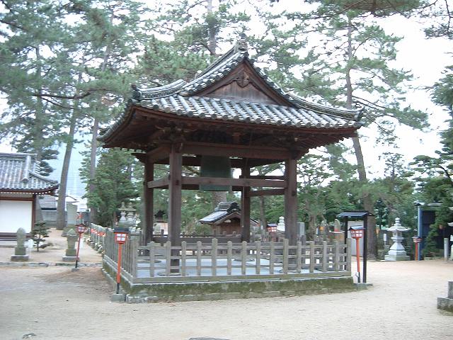 特別史跡・讃岐国分寺・銅鐘の写真の写真