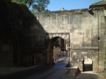 世界遺産・グラナダ・アルハンブラ宮殿・グラナダスの門の内側から外側を見る