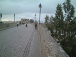 世界遺産・コルドバ・ローマ橋を渡る