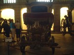 リスボン・国立馬車博物館・後ろに装飾がある馬車
