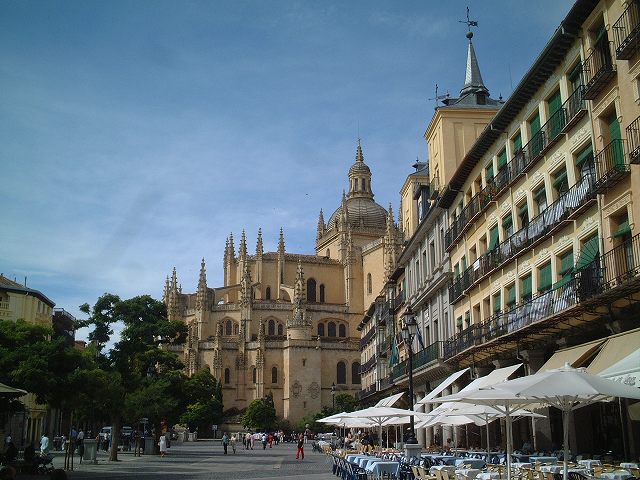 世界遺産・セゴビア・マヨール広場とカテドラルの写真の写真