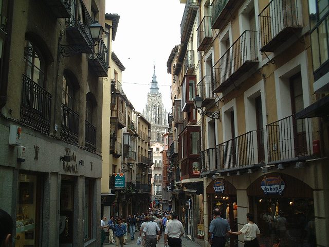 世界遺産・アービラの旧市街と塁壁の外の教会群の写真の写真