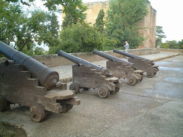 世界遺産・グラナダ・アルハンブラ宮殿・大砲の写真の写真