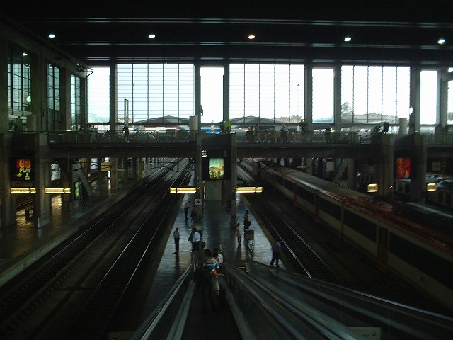 コルドバ・駅のホームの写真の写真