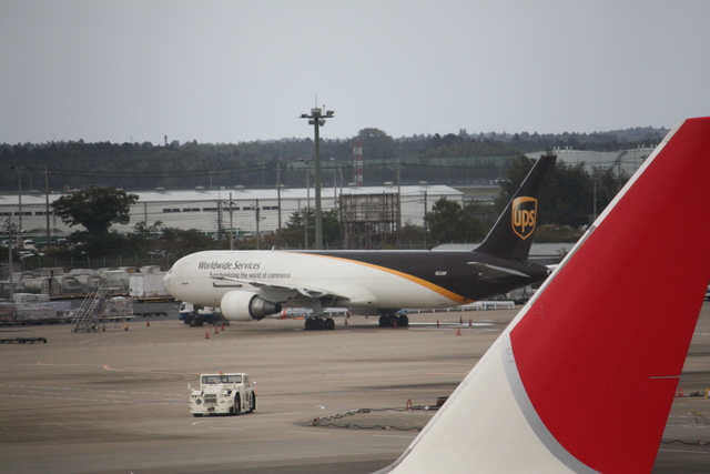 UPS・B767-300Fの写真の写真