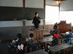 登米・旧登米高等尋常小学校・教室と人形