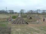 特別史跡・青森・三内丸山遺跡・竪穴住居の骨組み