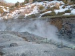 特別天然記念物・北投石・玉川温泉は酸性が強い上にラドンが微量に含まれている