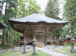 羽黒山・出羽三山神社・蜂子神社までくれば山頂は目の前