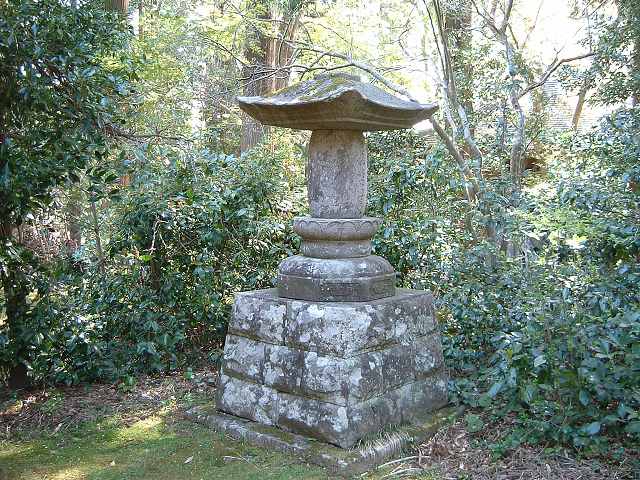 特別史跡・平泉・中尊寺・石造の塔 (詳細不明)の写真の写真
