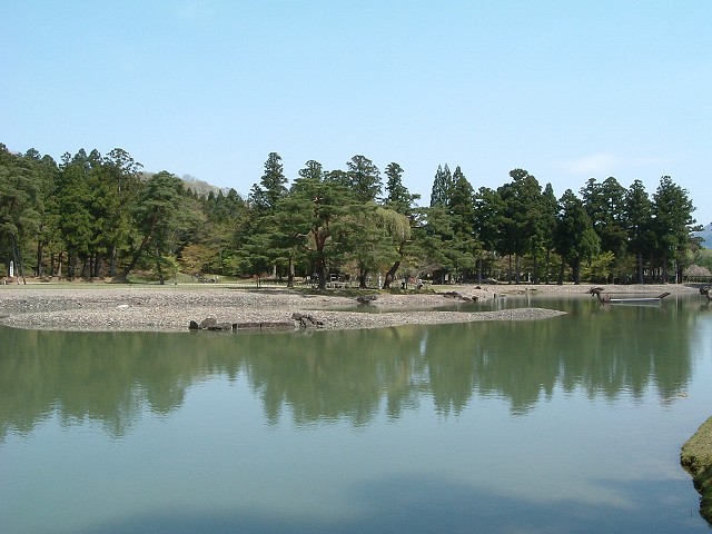 特別史跡・特別名勝・毛越寺・庭園・大泉が池の写真の写真