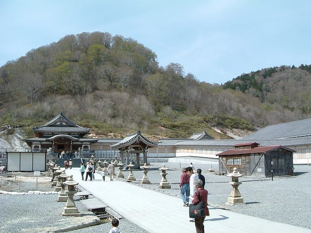 霊場恐山・境内より本堂を見るの写真の写真