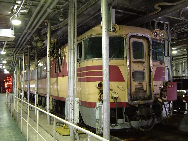 青森・青函連絡船・八甲田丸・保存車両キハ82の写真の写真