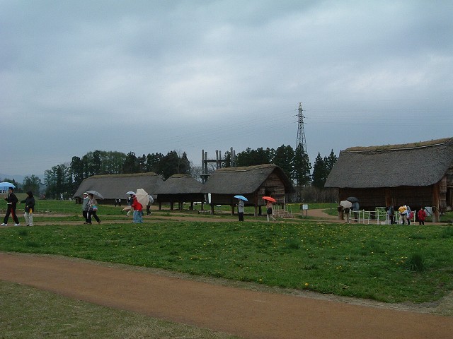 特別史跡・青森・三内丸山遺跡・集落を復元の写真の写真