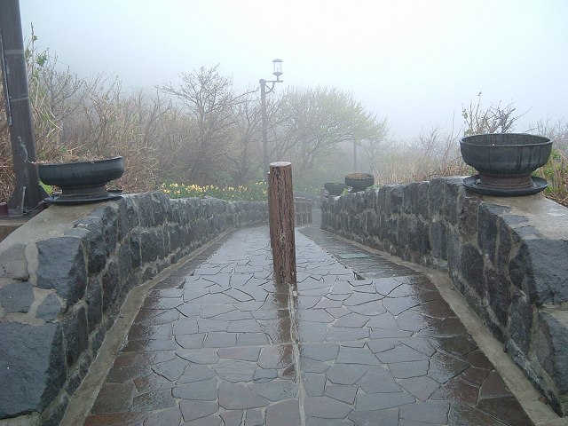 竜飛岬・階段国道・観光地化されているだけあってきれいな国道の写真の写真