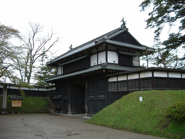 重要文化財・弘前城三の丸追手門の写真の写真
