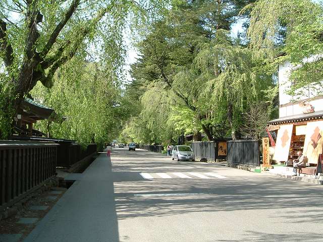 重要伝統的建造物群保存地区・角館・道幅がものすごく広いの写真の写真