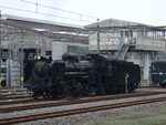 蒸気機関車(SL)のC58・客車との連結直前