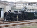蒸気機関車(SL)のC58・客車と連結直後