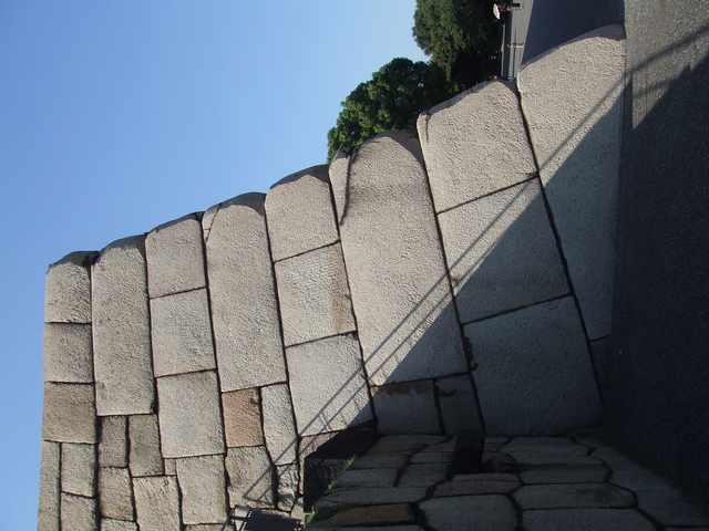 特別史跡・江戸城跡・本丸・天守台の石組みの写真の写真