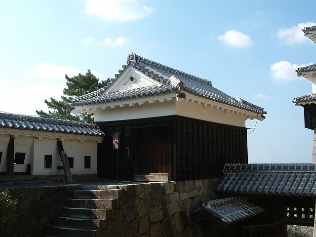 重要文化財・松山城一の門南櫓の写真の写真