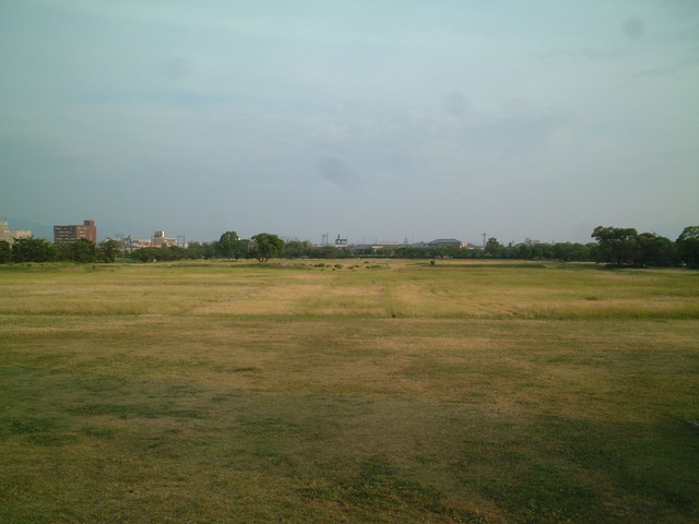 特別史跡・8世紀ごろの人の往来を空想できる平城宮跡の写真の写真
