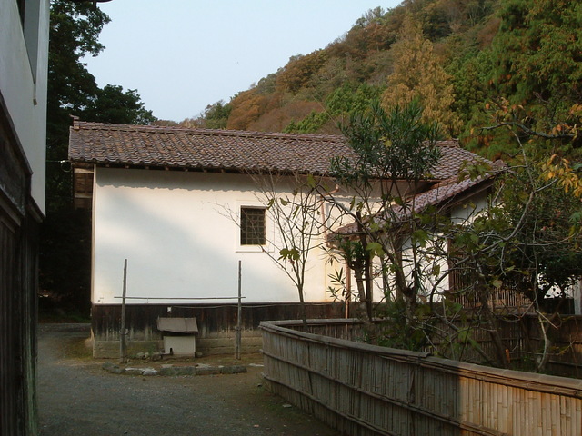 重要文化財・上時国家住宅米蔵の写真の写真