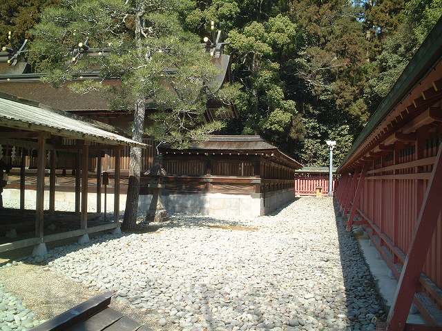 重要文化財・鹽竈神社左右宮瑞垣の写真の写真