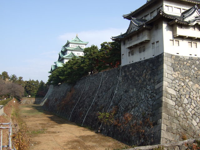 特別史跡・名古屋城跡・西南隈櫓からみる北側の内堀の写真の写真