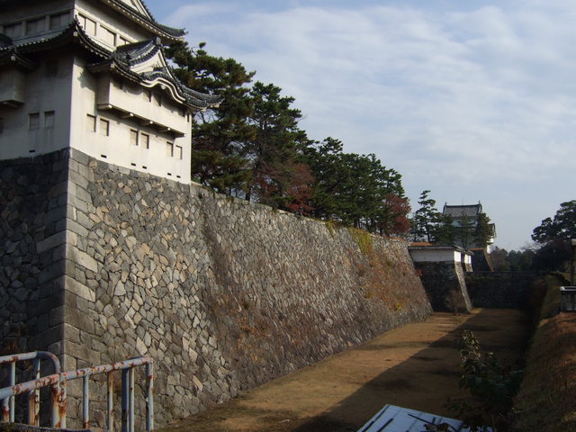 特別史跡・名古屋城跡・西南隈櫓からみる東側の内堀の写真の写真